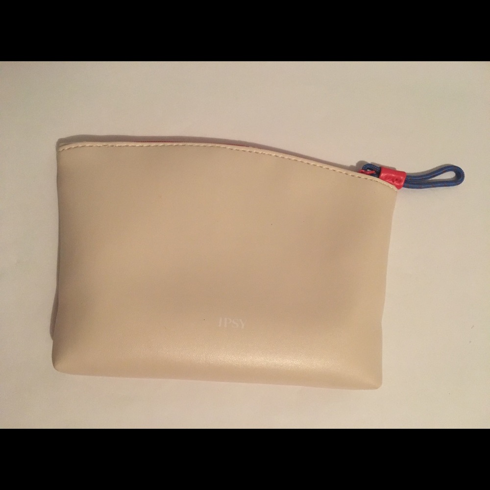 March 2021 
Ipsy glam bag
New 
Never Used